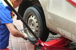 满城附近拖车24小时服务热线电话